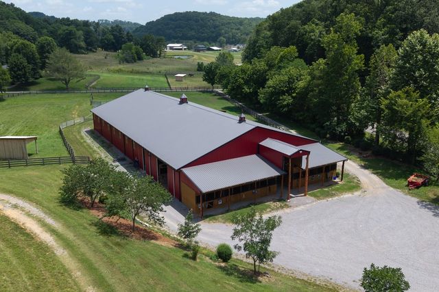 517 Collier Ln, Gallatin, TN 37066