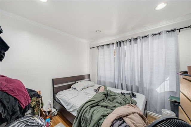 3100 Brighton, Los Angeles, CA 90018