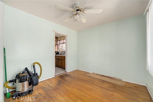 3100 Brighton, Los Angeles, CA 90018