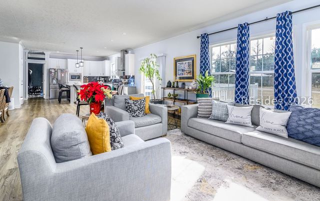 1382 Tillman Rd, Ridgeland, SC 29936