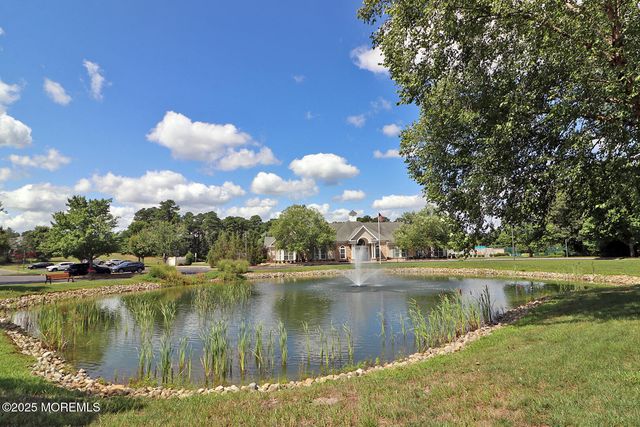 669 Timberline Lane, Manchester, NJ 08759