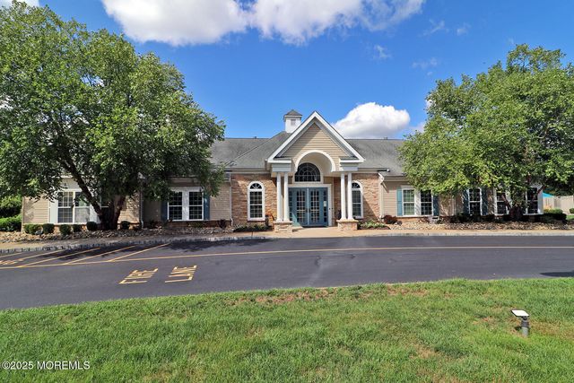 669 Timberline Lane, Manchester, NJ 08759