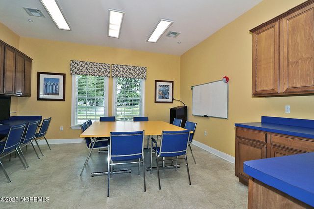 669 Timberline Lane, Manchester, NJ 08759