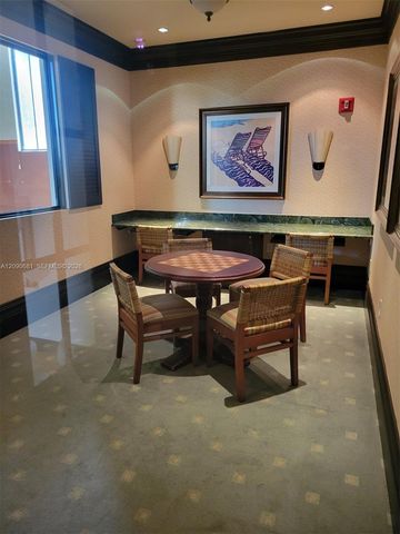 3020 NW 125th Avenue 319, Sunrise, FL 33323