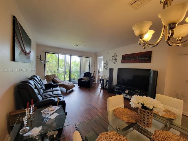 3020 NW 125th Avenue 319, Sunrise, FL 33323