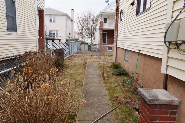 11 Bowdoin St 2, Medford, MA 02155