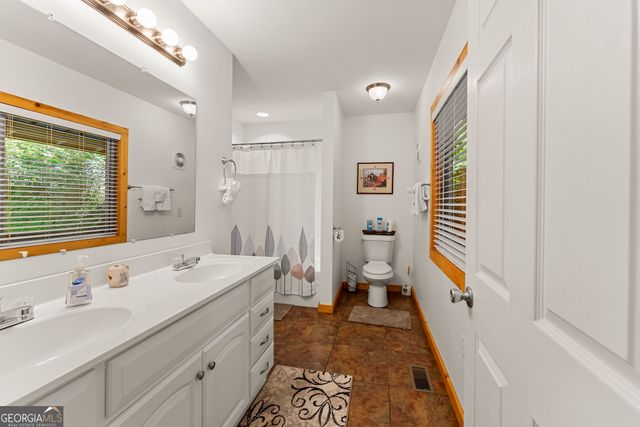 133 Bleckley Place Lane, Clayton, GA 30525