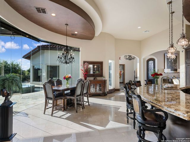 131 CHAMPIONS BEND, San Antonio, TX 78258