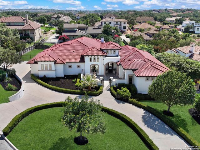 131 CHAMPIONS BEND, San Antonio, TX 78258