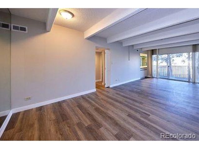 8060 E Girard Ave 102, Denver, CO 80231
