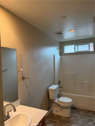 921 Yukon, San Jacinto, CA 92582