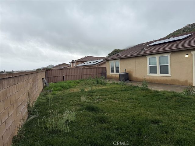 921 Yukon, San Jacinto, CA 92582