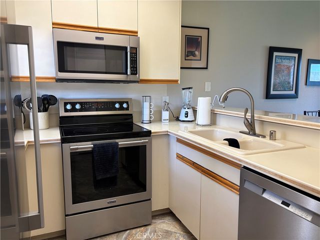 67338 W Chimayo, Cathedral City, CA 92234