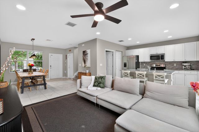 2910 NW Treviso Circle, Port St. Lucie, Port St Lucie, FL 34986