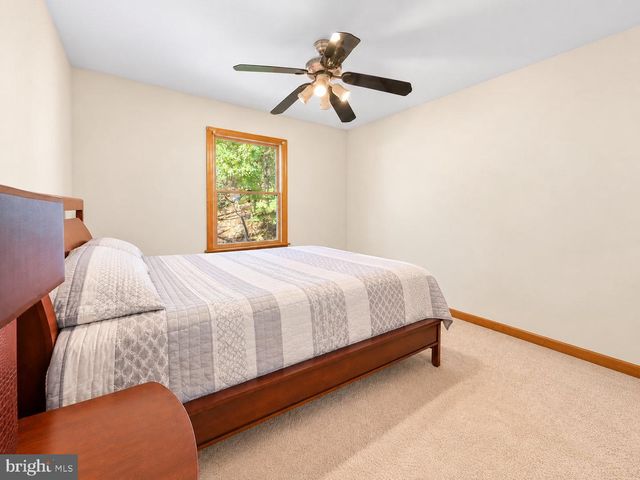 26 RUES RD, Cream Ridge, NJ 08514