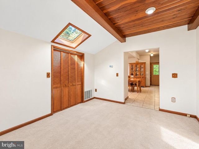 26 RUES RD, Cream Ridge, NJ 08514