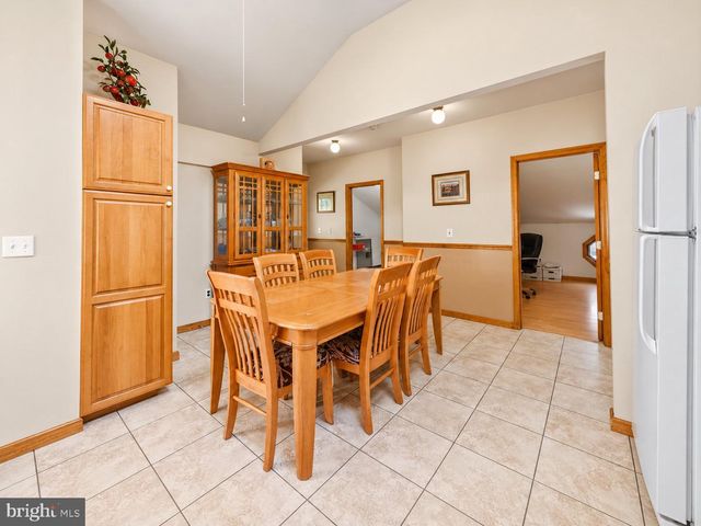 26 RUES RD, Cream Ridge, NJ 08514