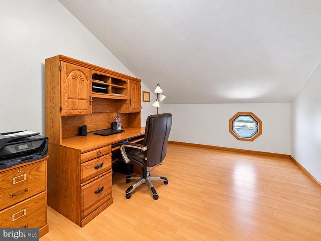 26 RUES RD, Cream Ridge, NJ 08514