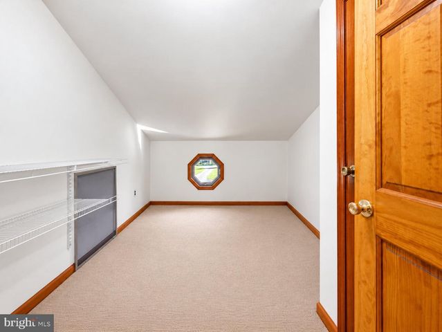 26 RUES RD, Cream Ridge, NJ 08514