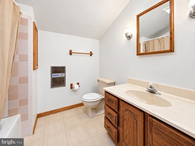 26 RUES RD, Cream Ridge, NJ 08514