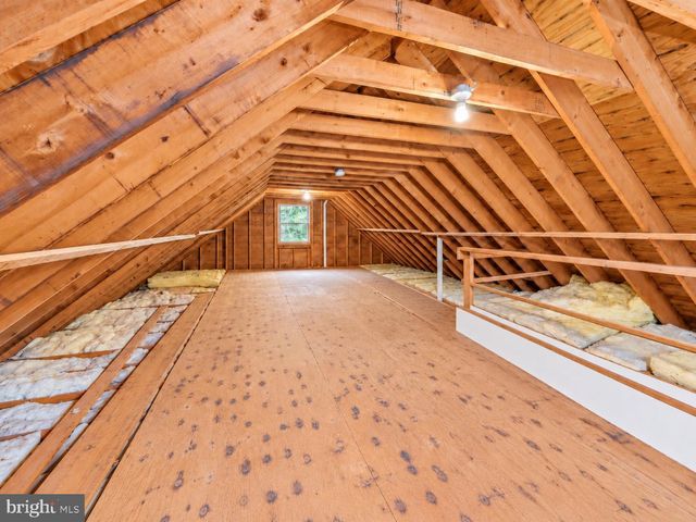 26 RUES RD, Cream Ridge, NJ 08514