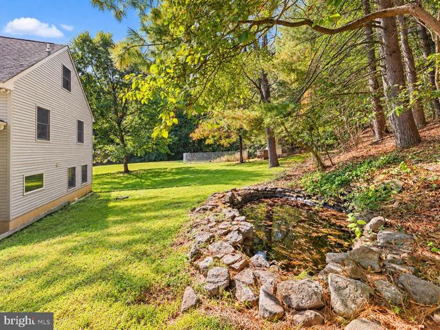 26 RUES RD, Cream Ridge, NJ 08514