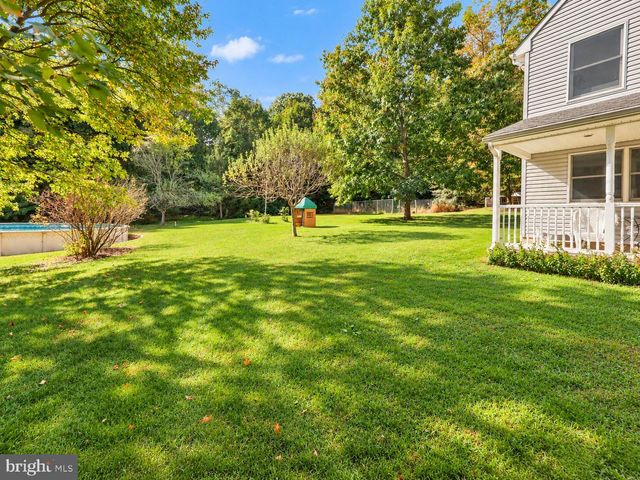 26 RUES RD, Cream Ridge, NJ 08514