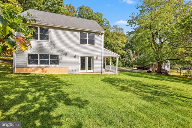 26 RUES RD, Cream Ridge, NJ 08514