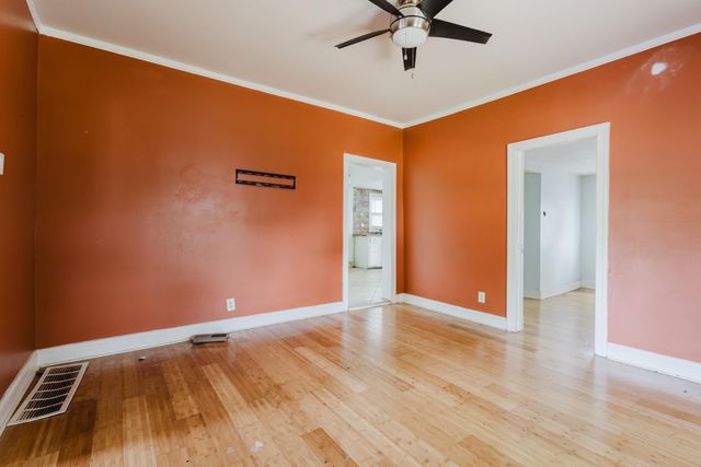 208 Blue Grass Avenue, Lexington, KY 40505