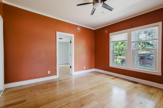 208 Blue Grass Avenue, Lexington, KY 40505