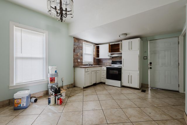 208 Blue Grass Avenue, Lexington, KY 40505