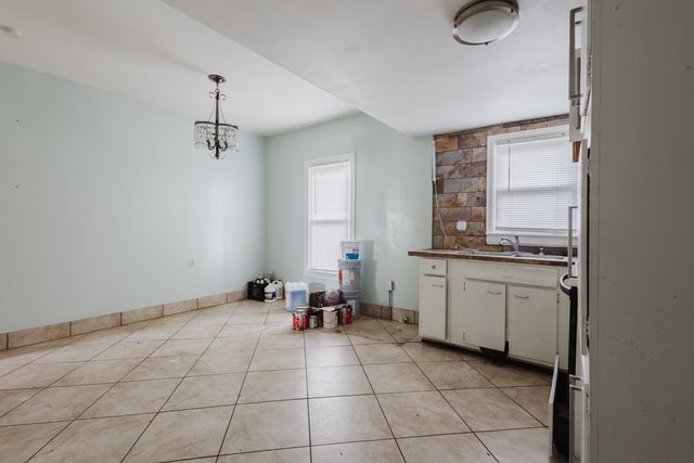208 Blue Grass Avenue, Lexington, KY 40505