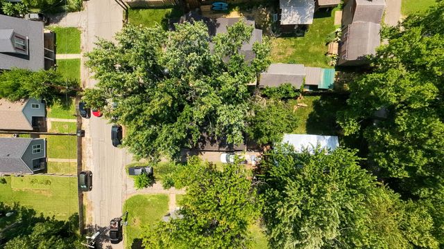 208 Blue Grass Avenue, Lexington, KY 40505