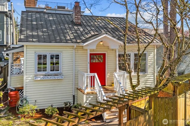 810 NE Ravenna Boulevard, Seattle, WA 98115