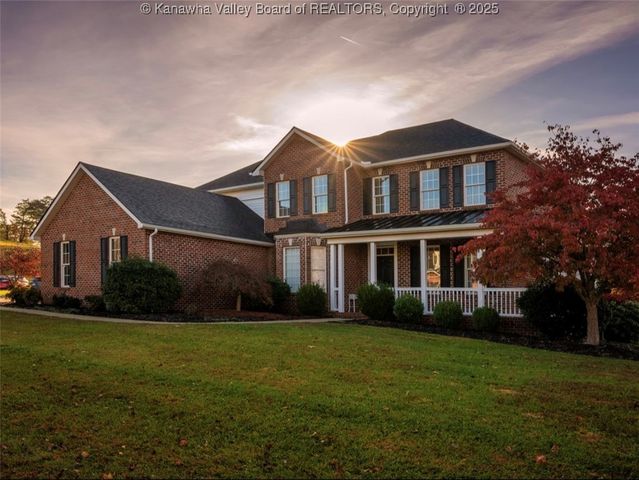 1006 Crestmont Road, Hurricane, WV 25526