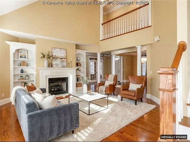 1006 Crestmont Road, Hurricane, WV 25526