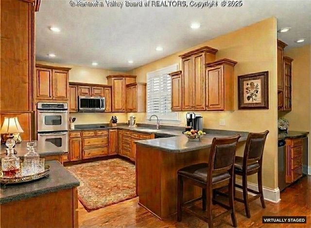 1006 Crestmont Road, Hurricane, WV 25526