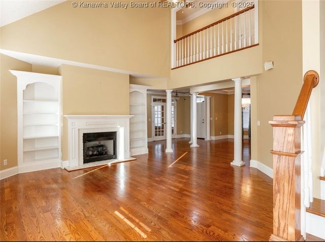 1006 Crestmont Road, Hurricane, WV 25526