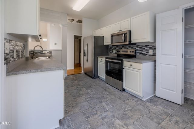 8116 Rolling Glenn Drive, Raleigh, NC 27616