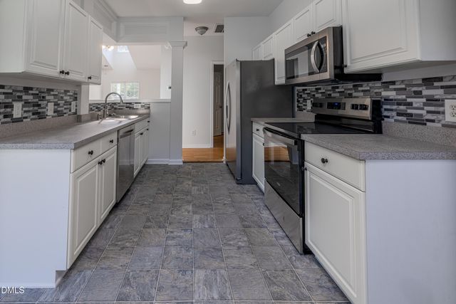 8116 Rolling Glenn Drive, Raleigh, NC 27616