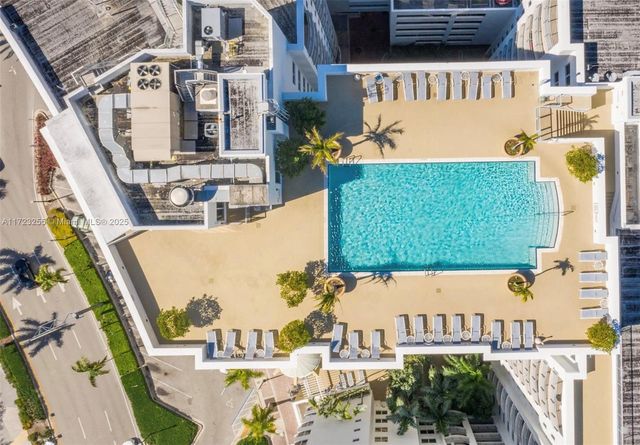 1830 Radius Dr 810, Hollywood, FL 33020