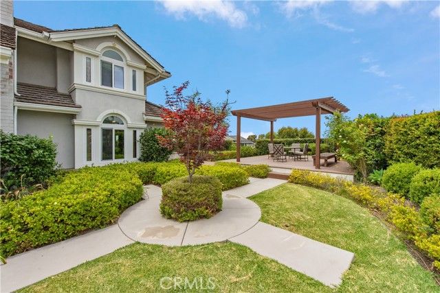 111 Hillcrest, Irvine, CA 92603