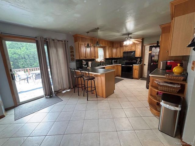 444 Bicycle Path, Port Jefferson Station, NY 11776