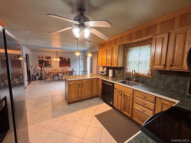 444 Bicycle Path, Port Jefferson Station, NY 11776