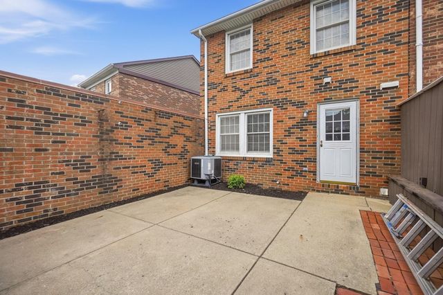 501 Clairbrook Avenue, JG8, Columbus, OH 43228