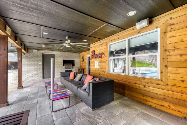 3919 S Franklin Street, Dallas, TX 75233