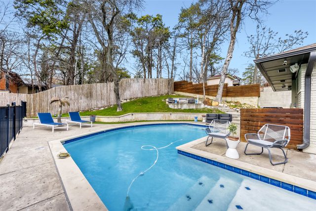 3919 S Franklin Street, Dallas, TX 75233