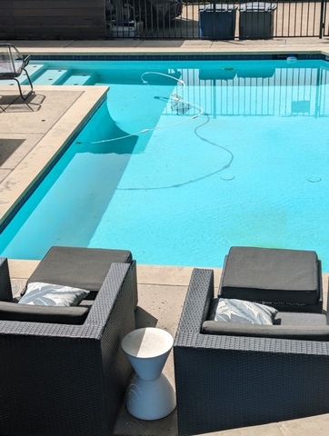 3919 S Franklin Street, Dallas, TX 75233