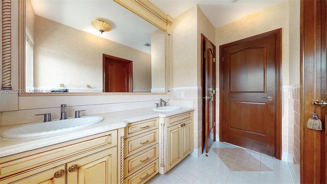 1131 Stillwater Drive, Miami Beach, FL 33141