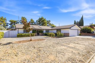 556 Callet Street, Palmdale, CA 93551
